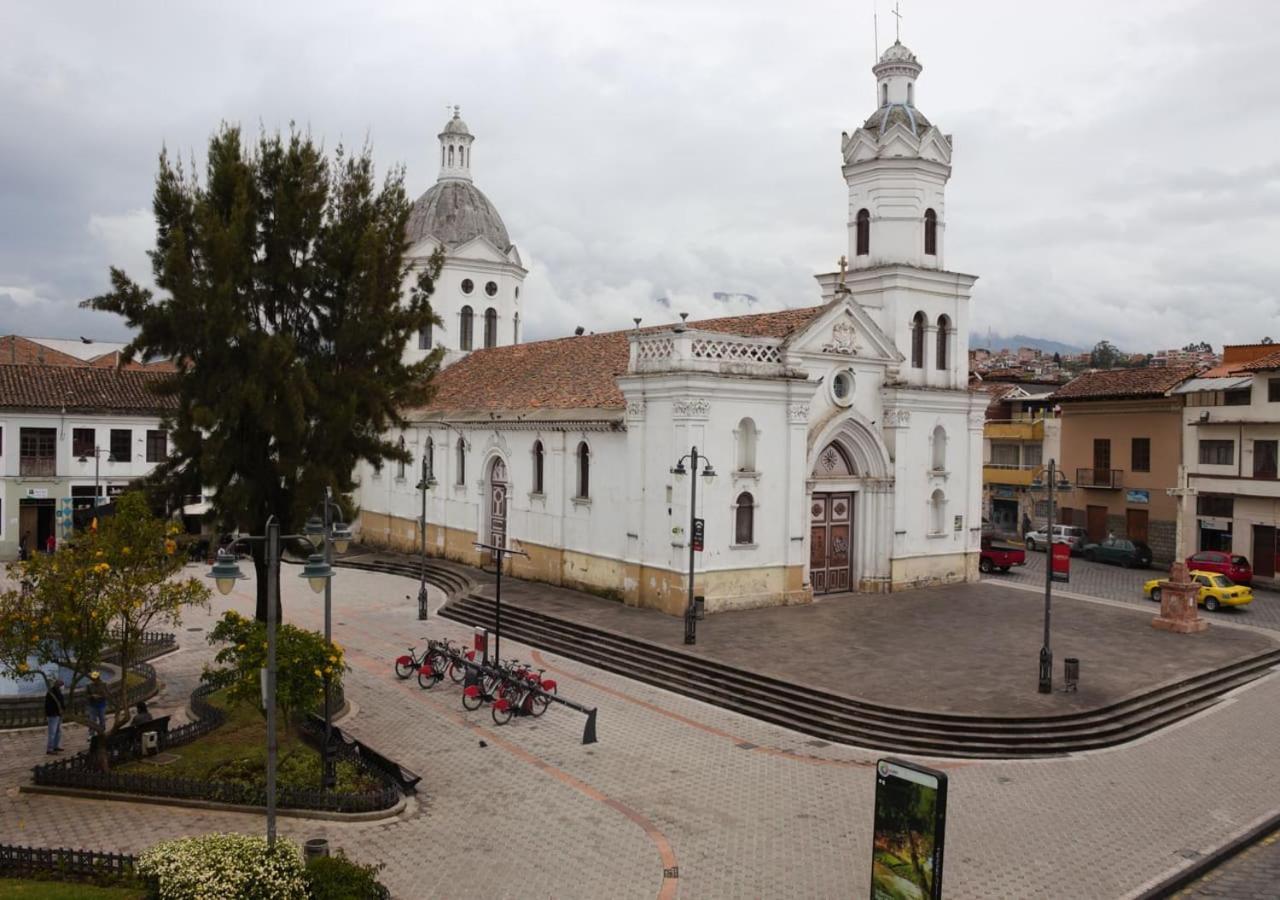 Hotel Azul De La Plaza By Chat Noir Cuenca Exteriör bild